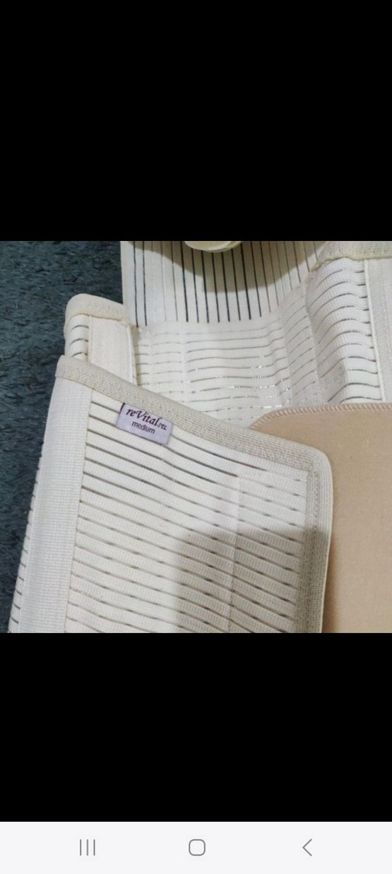 Beyaz Yılan Desenli Midi Hemşire Korsesi - Görsel 3