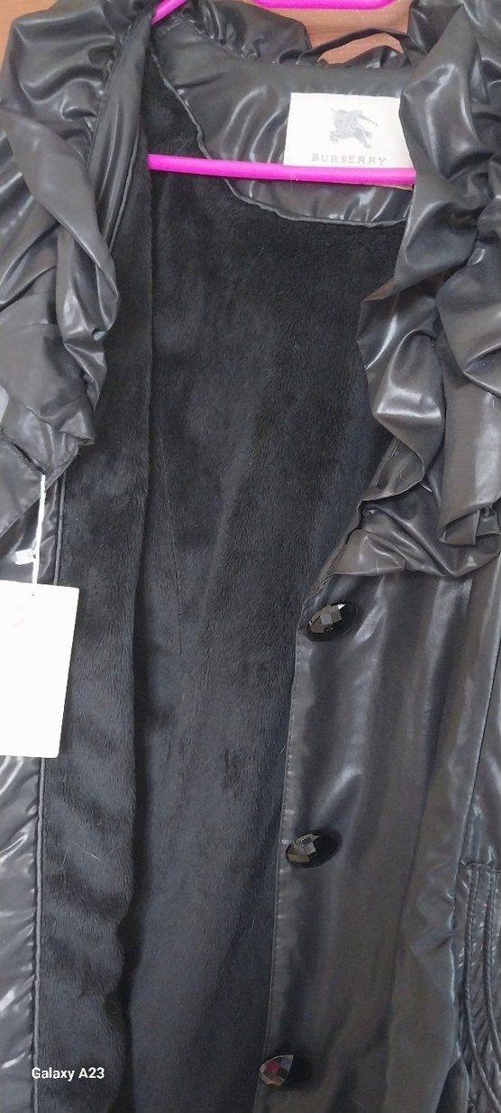 Kemerli Siyah Gotik Kadın Kabanı ölçü sorun m ama kalıbı büyük - Görsel 4