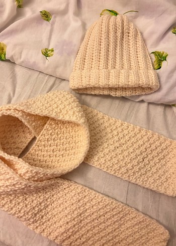 Hediye Bere ve Atkı Takımı - Görsel 2