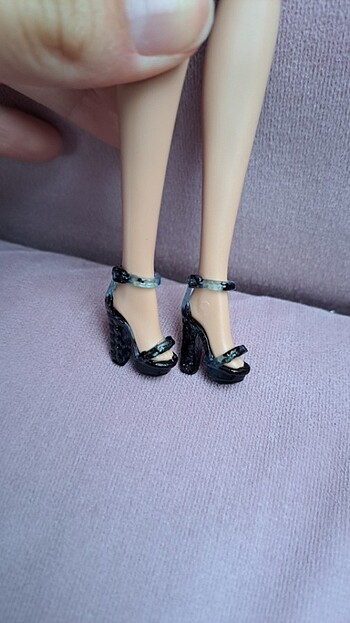 Barbie BARBİE