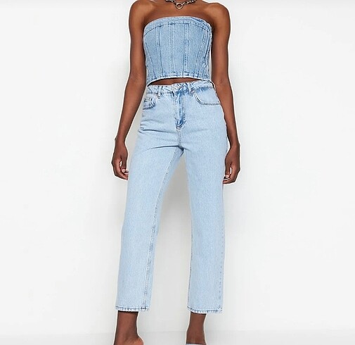 Straight jeans