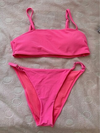 Bershka bikini takımı