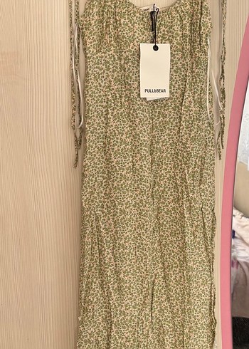 Pull and Bear Pull Bear Yesil Cicekli Uzun Elbise