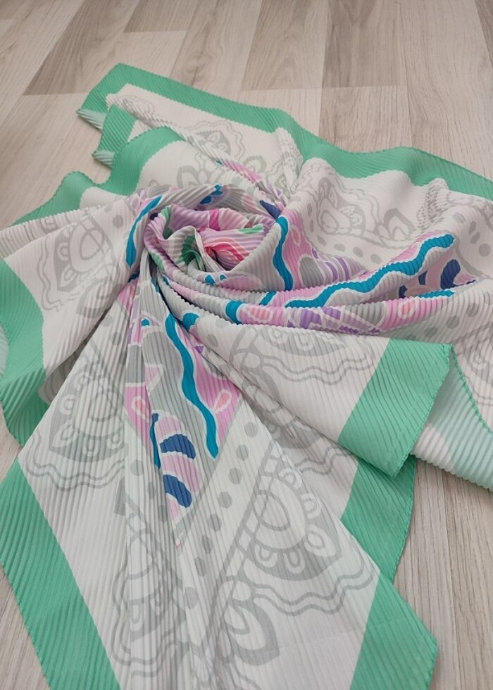 Pileli eşarp  - Görsel 2