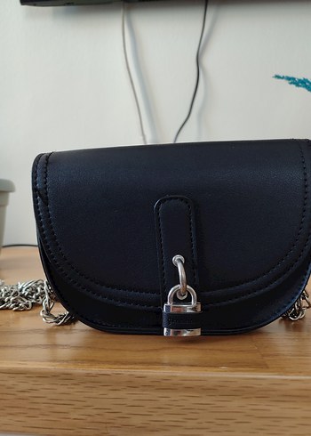 Ufak Stradivarius Çanta - Görsel 4