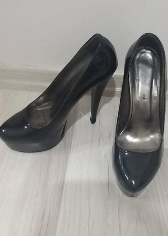 Topuklu ayakkabı - Görsel 4