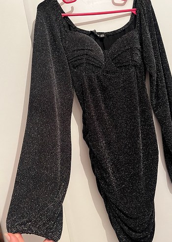 xl Beden siyah Renk Madonna yaka Pileli Yaka Siyah Midi Elbise