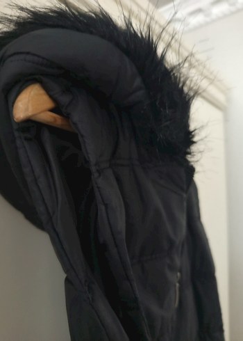 Siyah Uzun Kürklü Kadın Ceket - Görsel 3