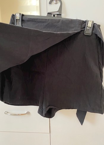 LC Waikiki Siyah Kemerli Mini şort Etek