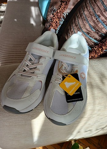 Beyaz Spor Ayakkabı - Görsel 5