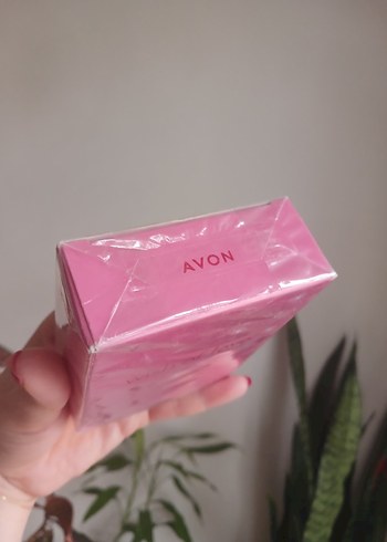 Avon Wish of Love Kadın Parfümü - Görsel 2