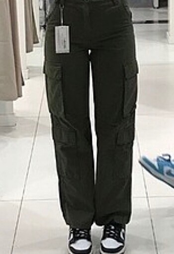 bershka kargo pantolon