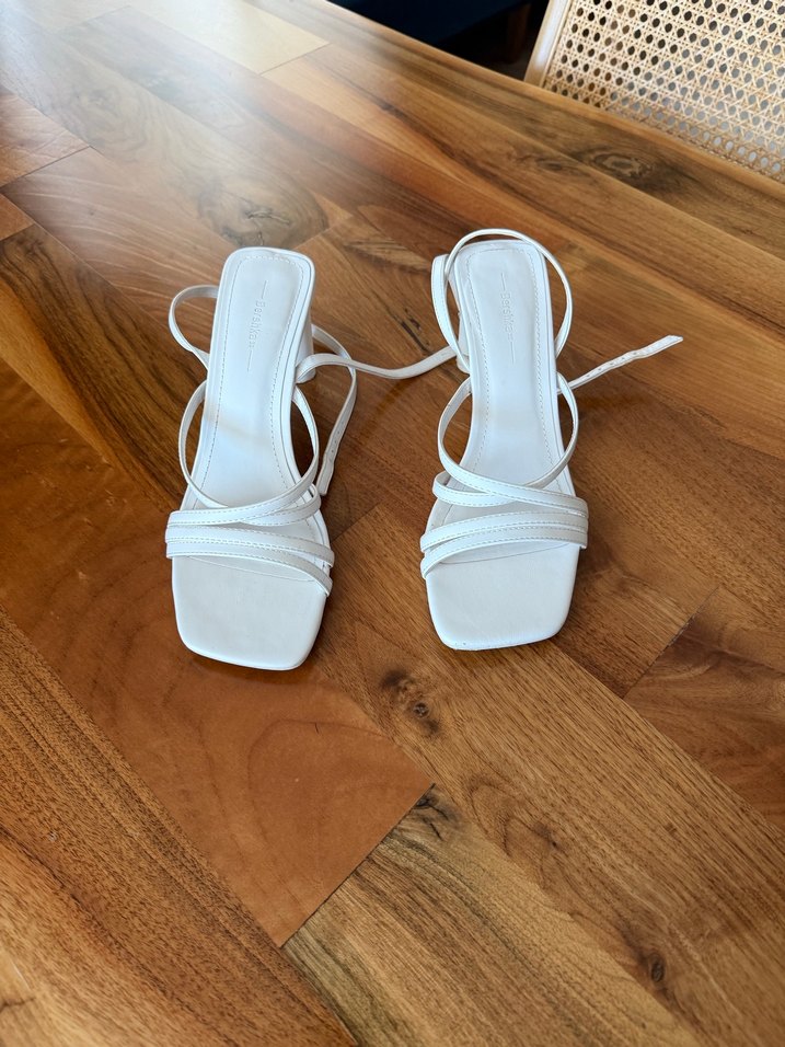 Beyaz Topuklu Kadın Sandalet - Görsel 2