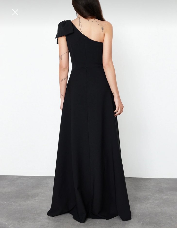 Siyah Drapeli Uzun Elbise - Görsel 4