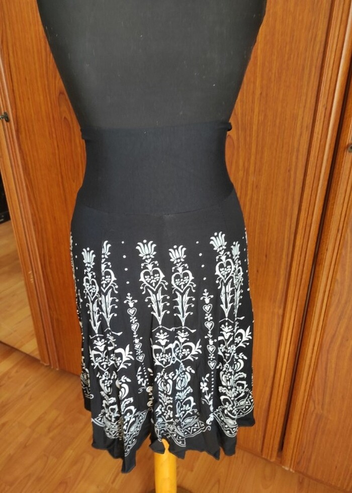 Kadın etek  - Görsel 2