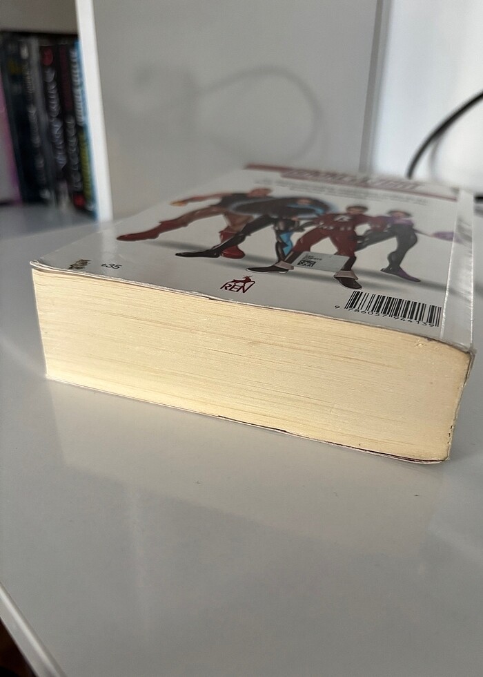 Broke and Light-Zeynep Sahra kitap - Görsel 3