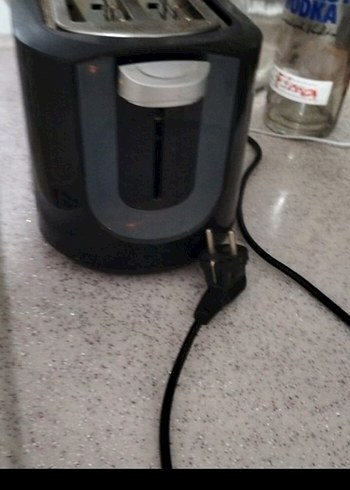  Beden Siyah Beko Ekmek Kızartma Makinesi