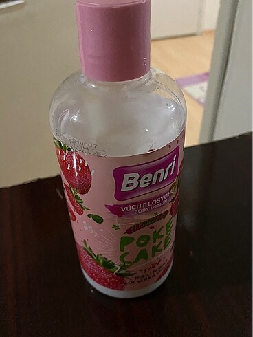 Benri Vücut losyonu çilek aromalı