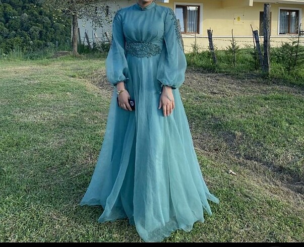 Abiye elbise yeşil renk