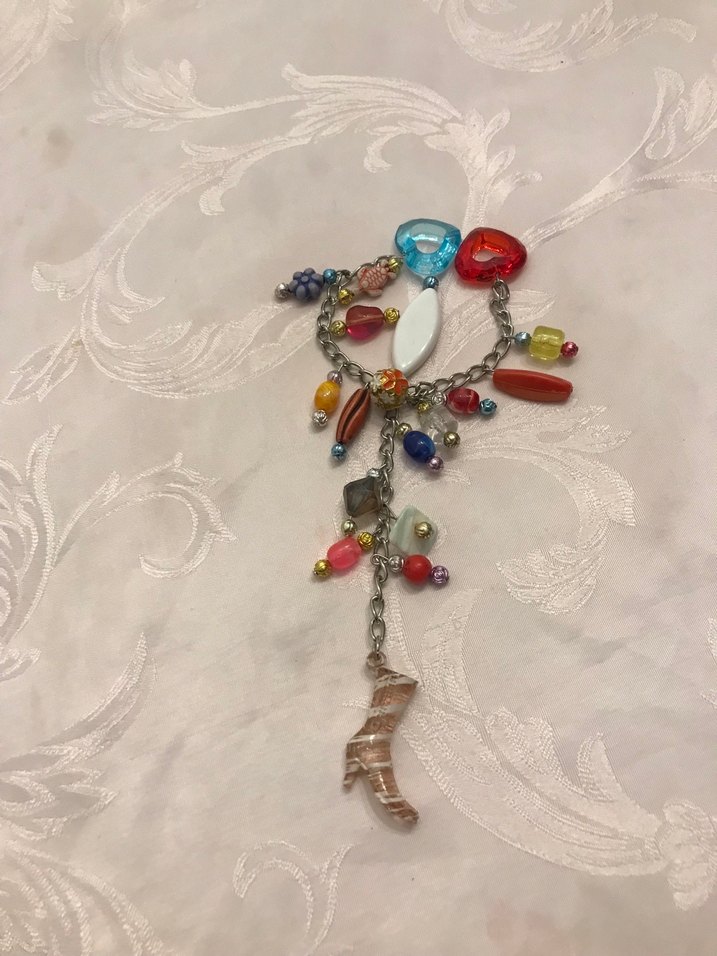 Renkli Boncukl kalpli anahtarlık - Görsel 2