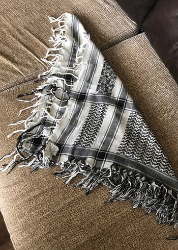 Gri Desenli Kadın Şal - Görsel 4