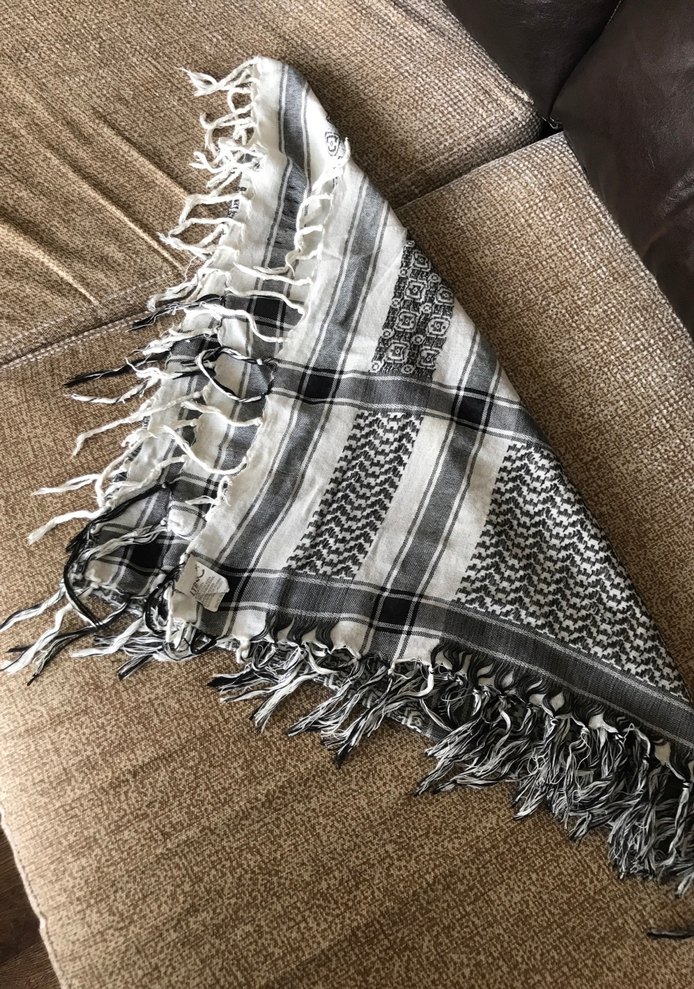 Gri Desenli Kadın Şal - Görsel 4