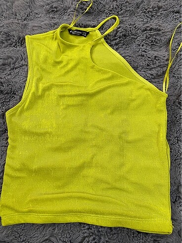 Stradivarius neon yeşil tek kol bluz