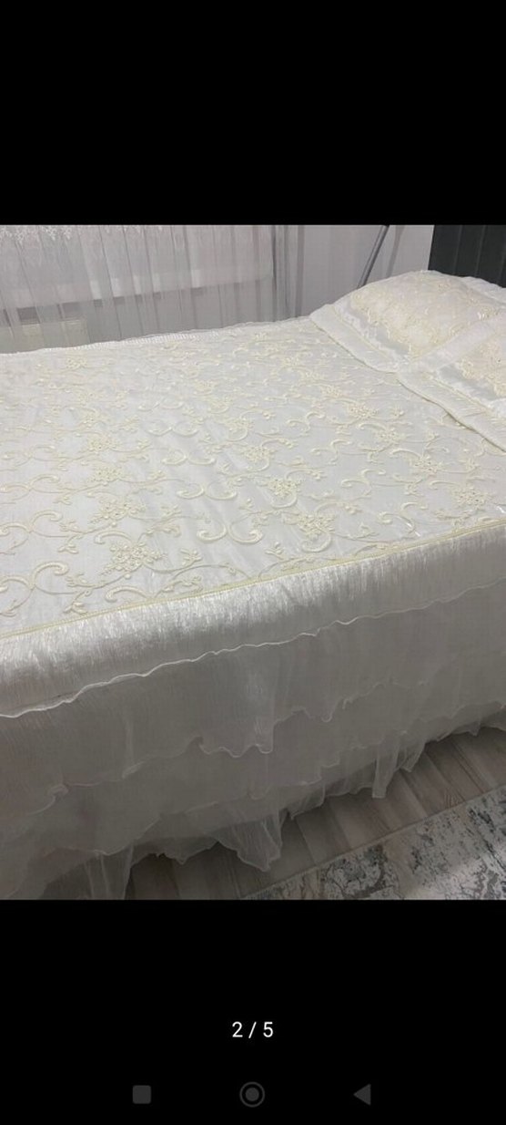 İşlemeli Beyaz Yatak Örtüsü bir kaç kere kullanıldı çok temiz - Görsel 2