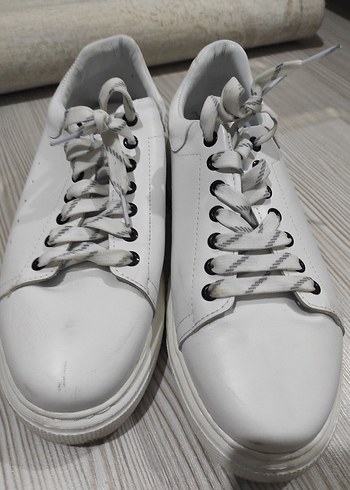 erkek  Spor Ayakkabı bir iki kere giyildi çok temiz 44 numara - Görsel 5