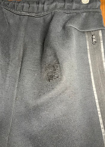 Siyah Nike Tec Fleece Xsmall kusurlu - Görsel 4