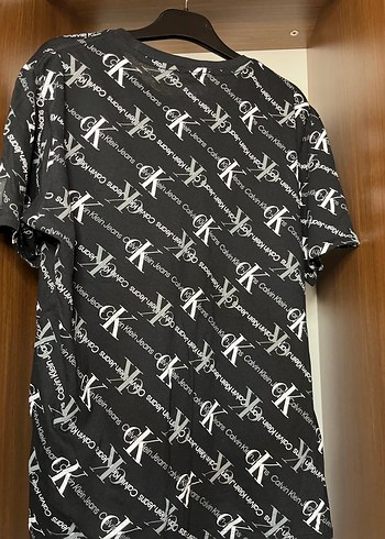 Orjinal Calvin Klein Siyah Baskılı Erkek Tişört 18/20 yaş - Görsel 2