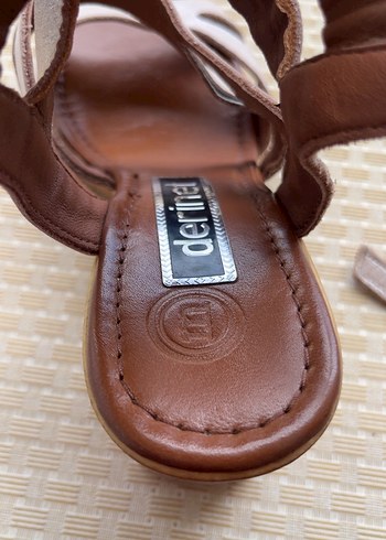 DERİNET Bej Yılan Desenli Tokalı Kadın Topuklu Sandalet 38numara - Görsel 5