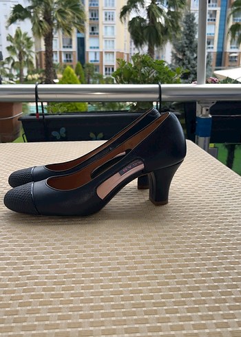 TERGAN Klasik lacivert Yılan Desenli Tokalı Stiletto 38 Numara - Görsel 4