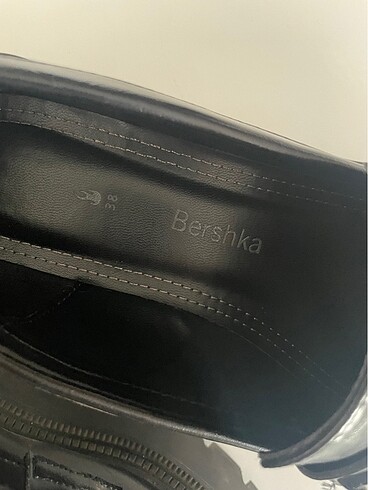 37,5 Beden BERSHKA AYAKKABI