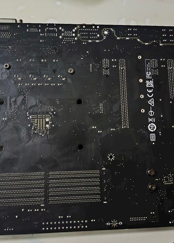 MSI B350 PC Mate Anakart - Görsel 2