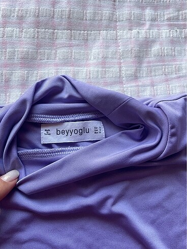 Beyoğlu Butik Beyyoğlu sırtı açık crop