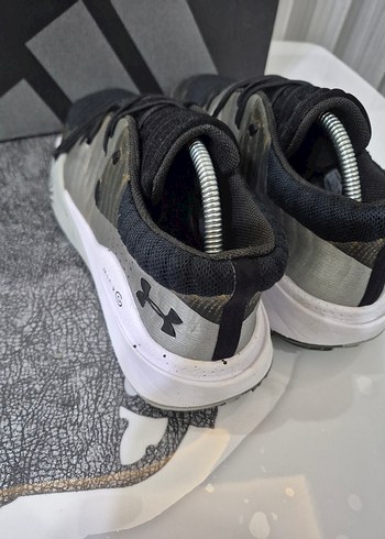 Gri Under Armour Erkek Koşu ve Antrenman Ayakkabısı - Görsel 7