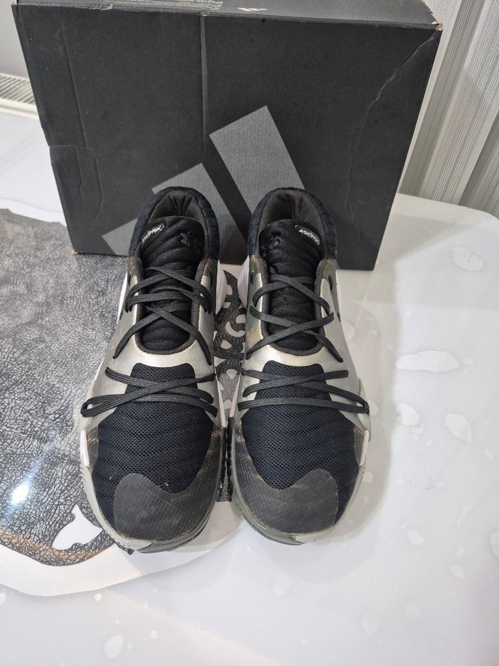 Gri Under Armour Erkek Koşu ve Antrenman Ayakkabısı - Görsel 4