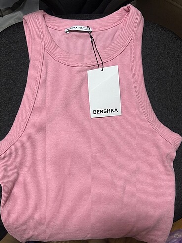 Bershka pembe crop
