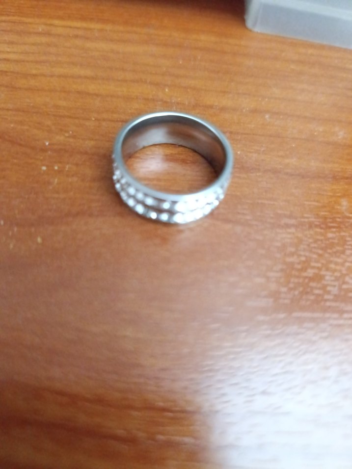 İki Sıra Taş Detaylı Kadın Çelik Yüzük - Görsel 4