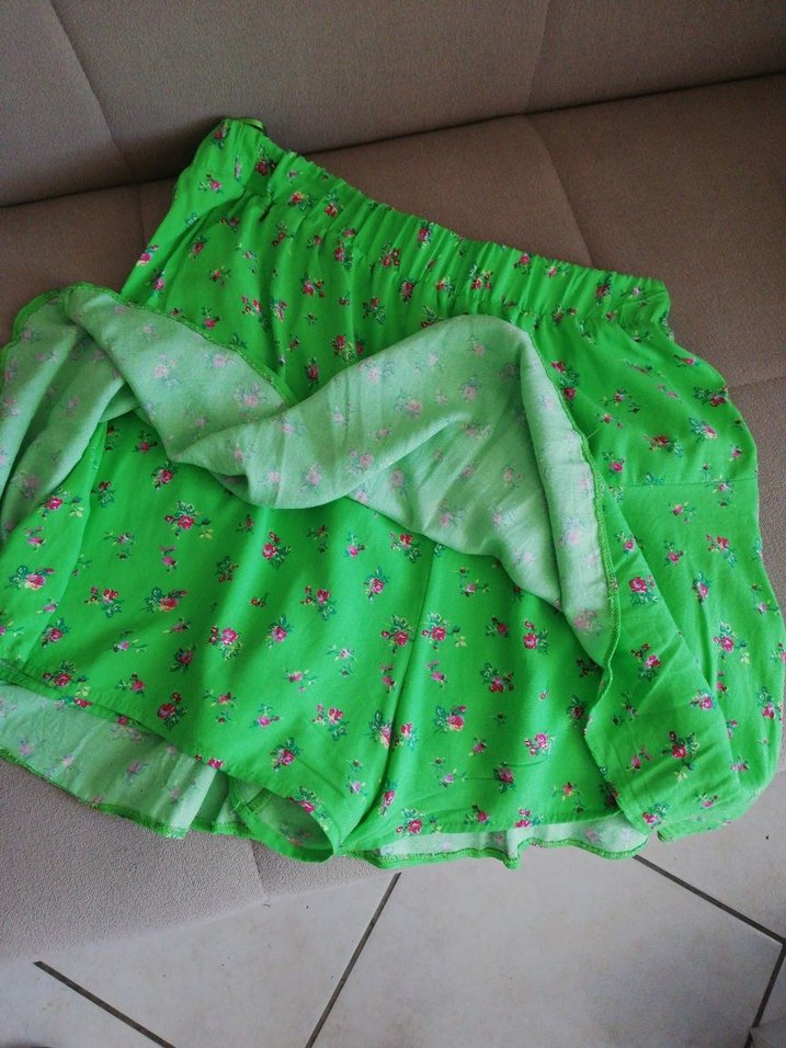 Yeşil Mini Şortlu Etek - Görsel 2