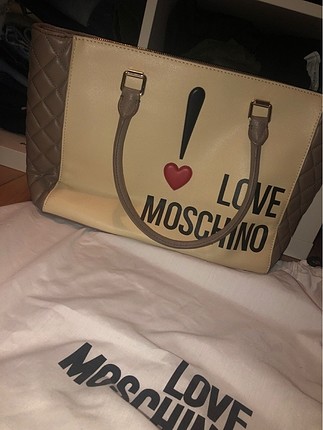 Moschino çanta