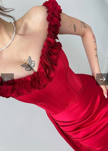 Kırmızı Drapeli Uzun Abiye Elbise - Görsel 4