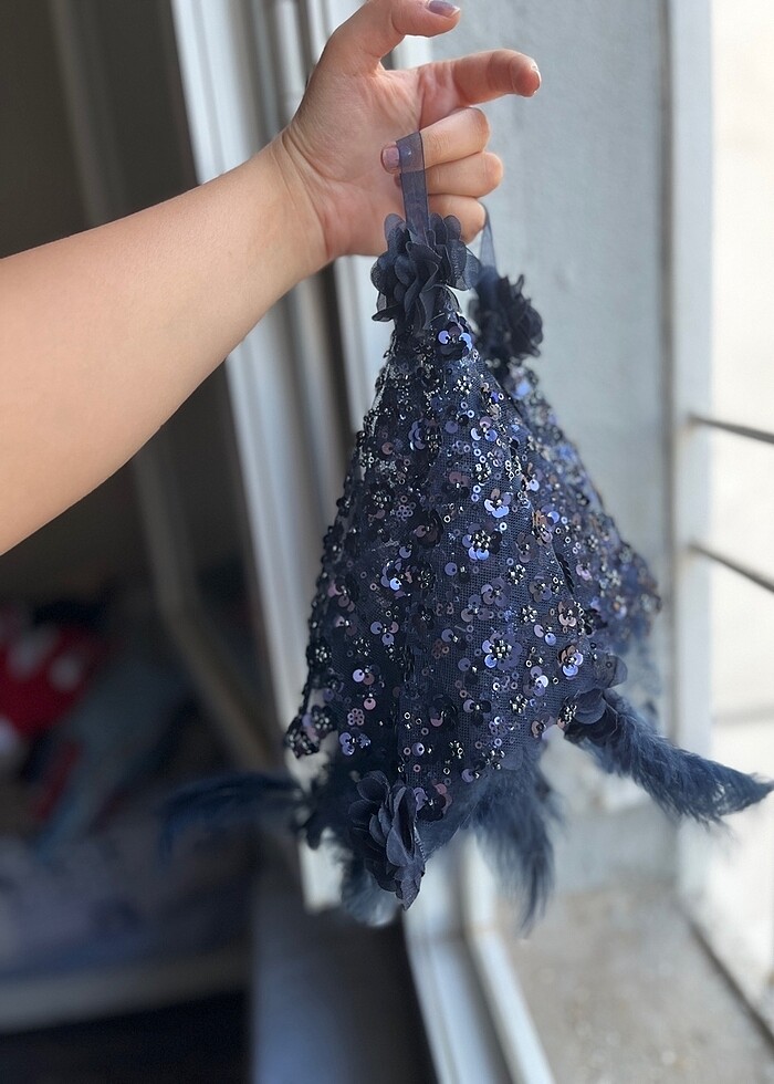 Lacivert Tüylü Boncuklu Gelin Mendili - Görsel 2