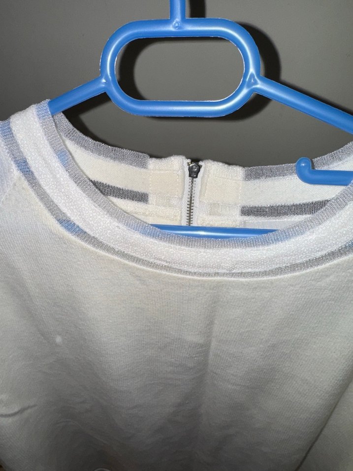 Twist Beyaz Pullu Bluz - Görsel 2