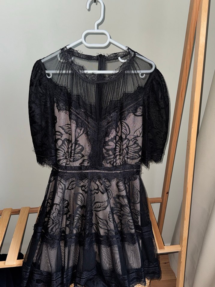 Dantel Detaylı Siyah Gotik Mini Elbise - Görsel 2