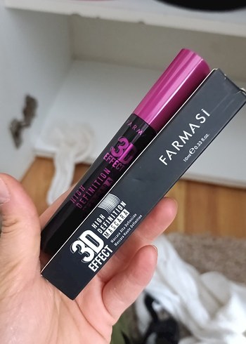 Farmasi 3D Etkili Pembe Maskara - Görsel 2