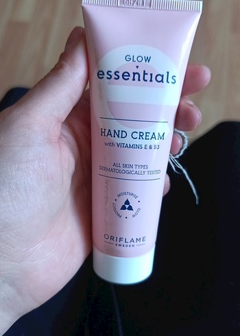 Oriflame Oriflame Essentials Glow El Kremi