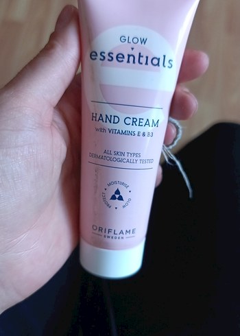 Oriflame Essentials Glow El Kremi