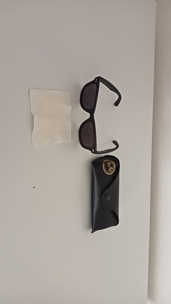 Ray-Ban 